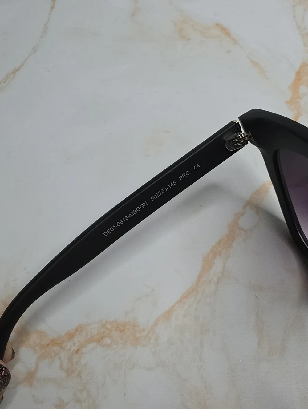 Diff Talia Black Oversized Square Sunglasses with Gradient Lenses